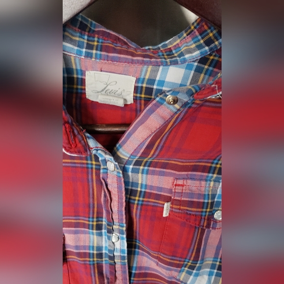 Vintage LEVI's plaid Shirt - Picture 5 of 7